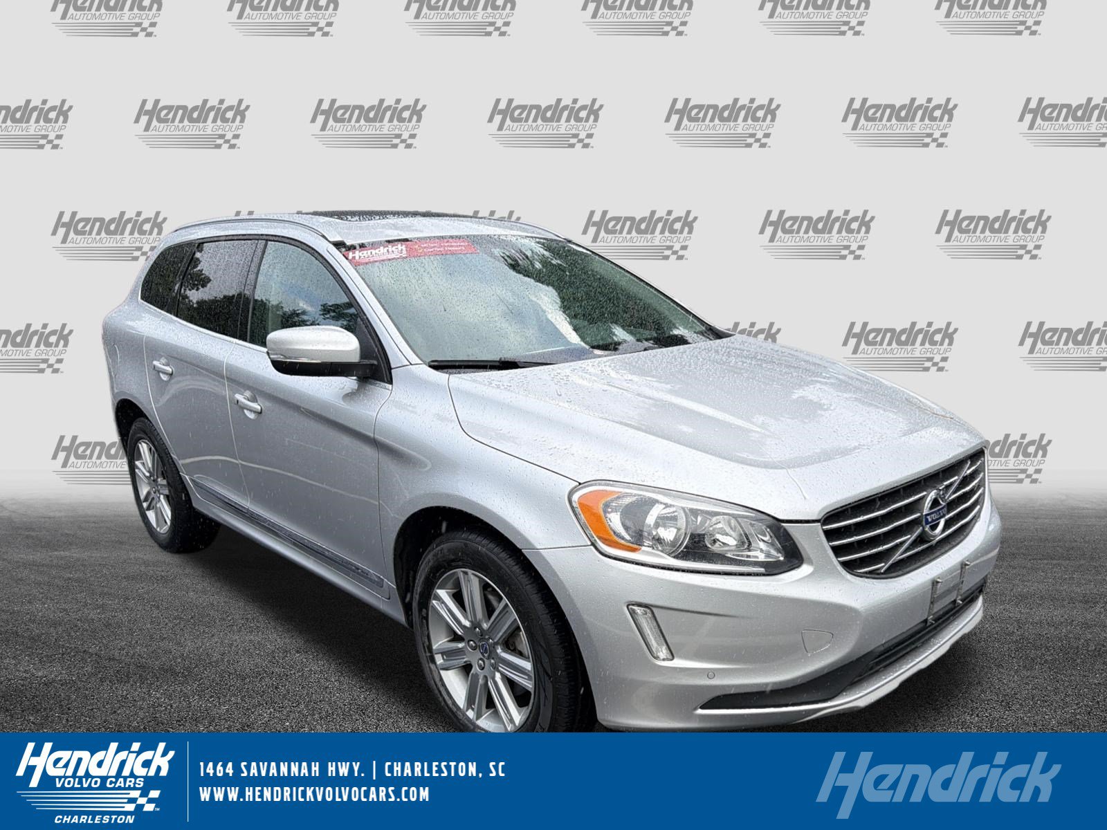 Used 2017 Volvo XC60 T5 Inscription w/ Preferred Option Package FWD video 1