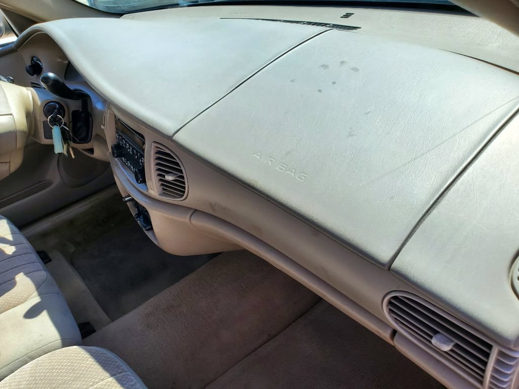Used 2004 Buick Century Custom FWD image 38