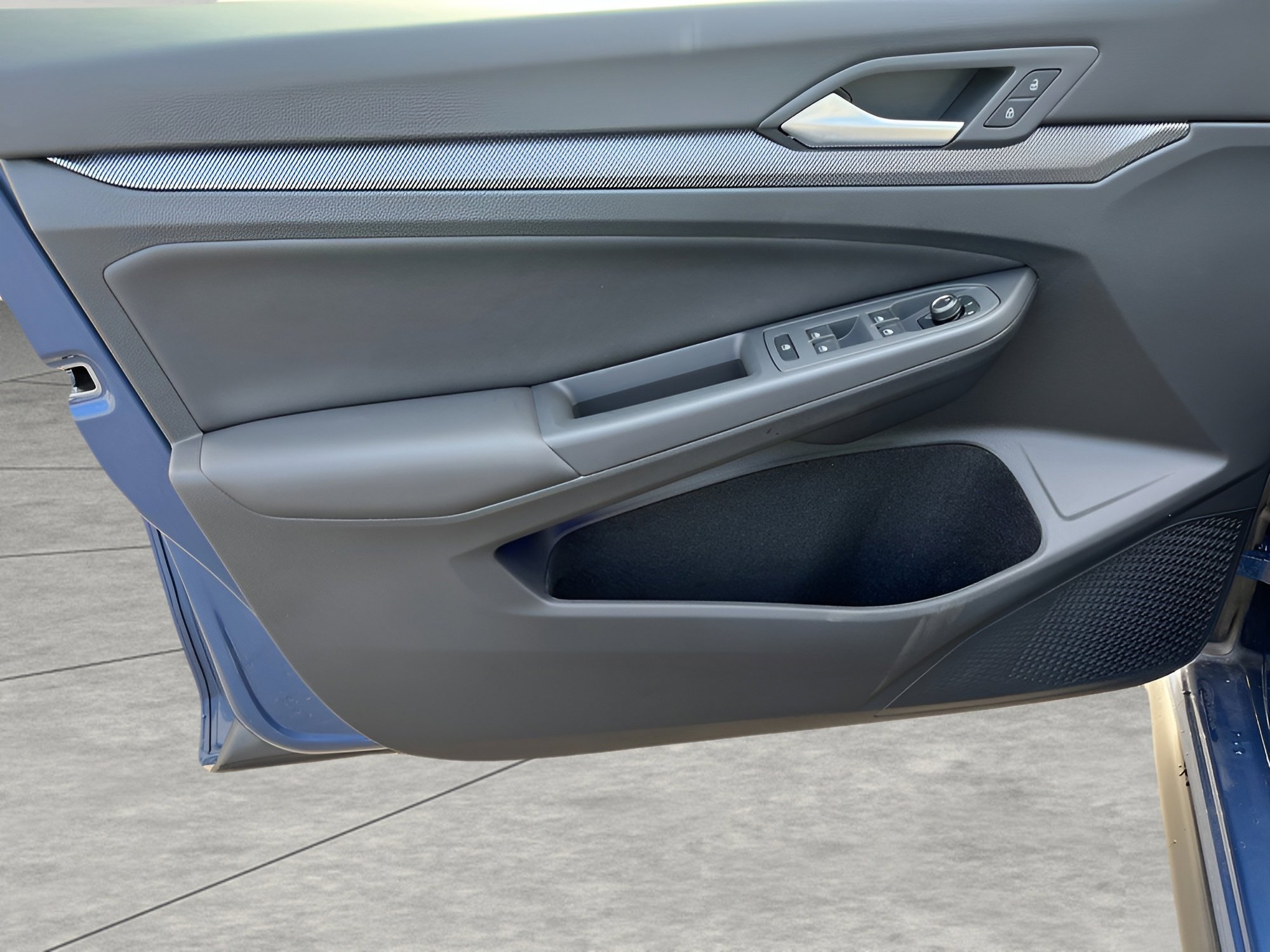 New 2025 Volkswagen GTI Autobahn image 27