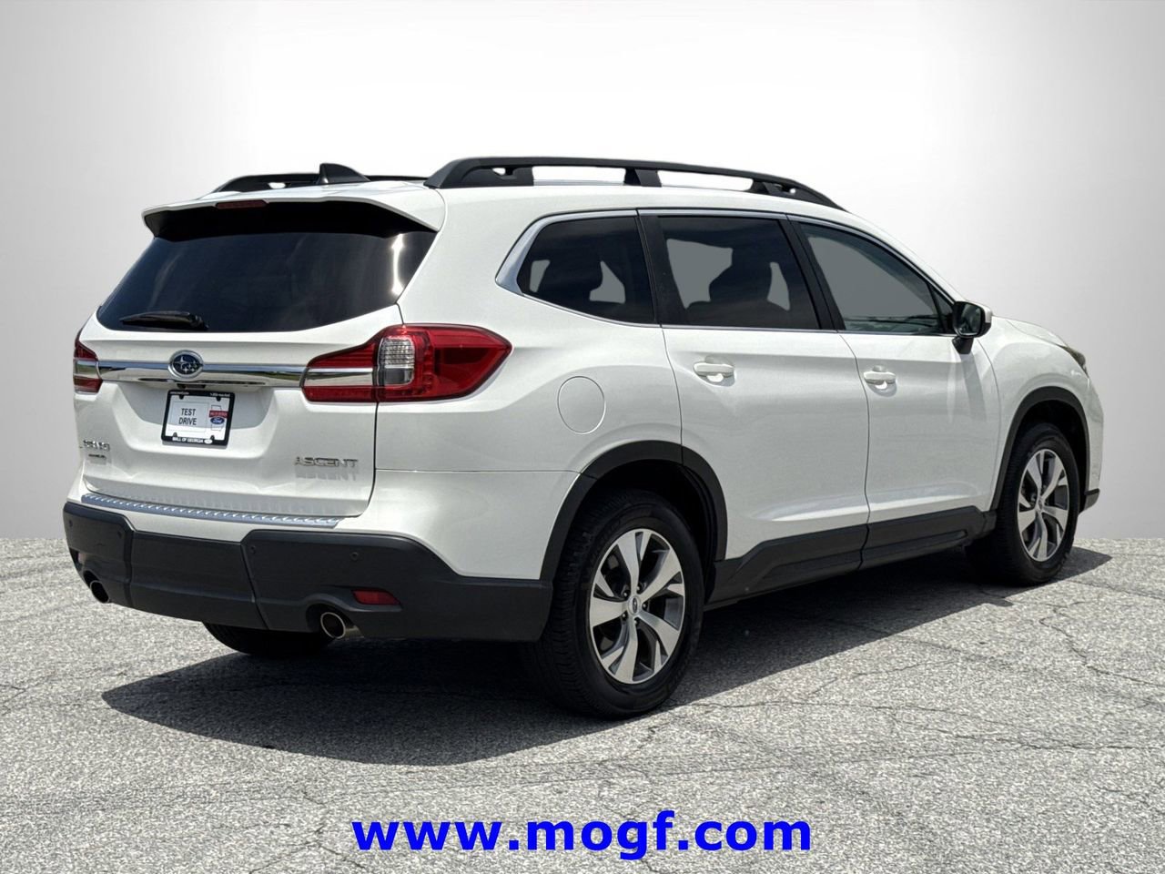 Used 2022 Subaru Ascent Premium w/ Convenience Package AWD/4WD image 27