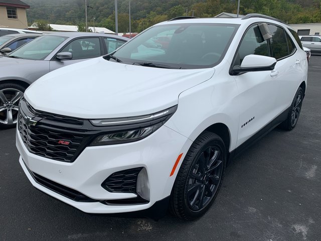 Used 2024 Chevrolet Equinox RS image 2