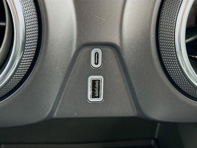 Used 2025 Chevrolet Blazer LT image 19