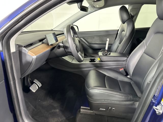 Used 2021 Tesla Model Y Long Range image 11