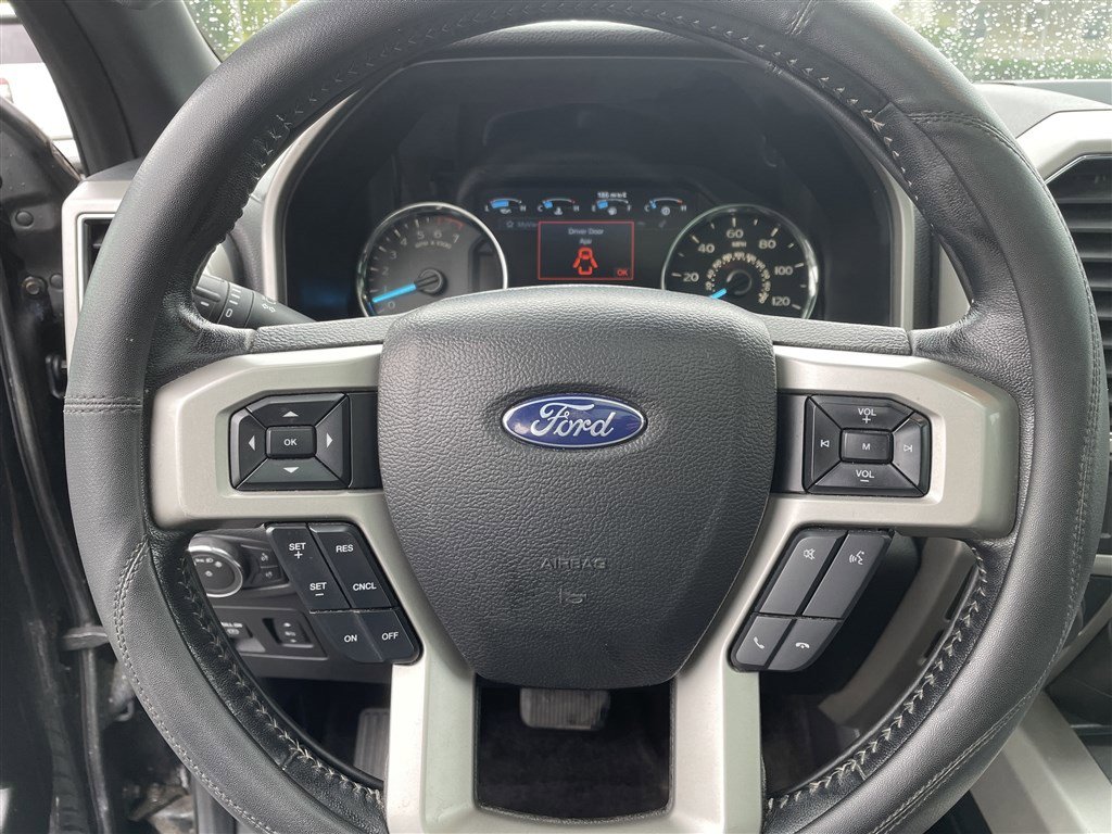 Used 2018 Ford F150 Lariat w/ Equipment Group 501A Mid image 19