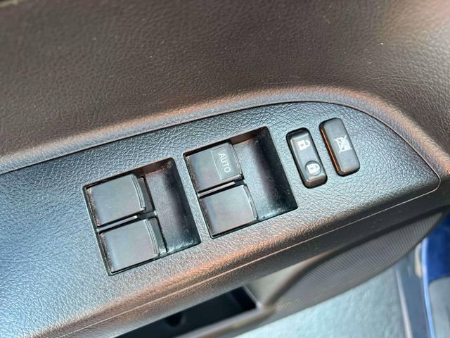 Used 2013 Toyota Highlander SE AWD/4WD image 23
