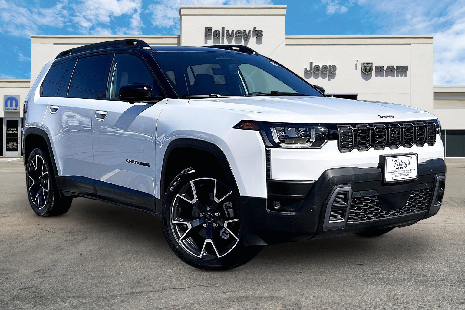 New 2026 Jeep Cherokee Overland image 2