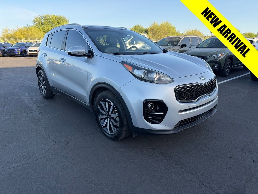 Used 2017 Kia Sportage EX w/ EX Technology Package FWD image 1