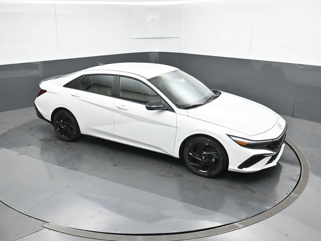 New 2026 Hyundai Elantra Sport image 23