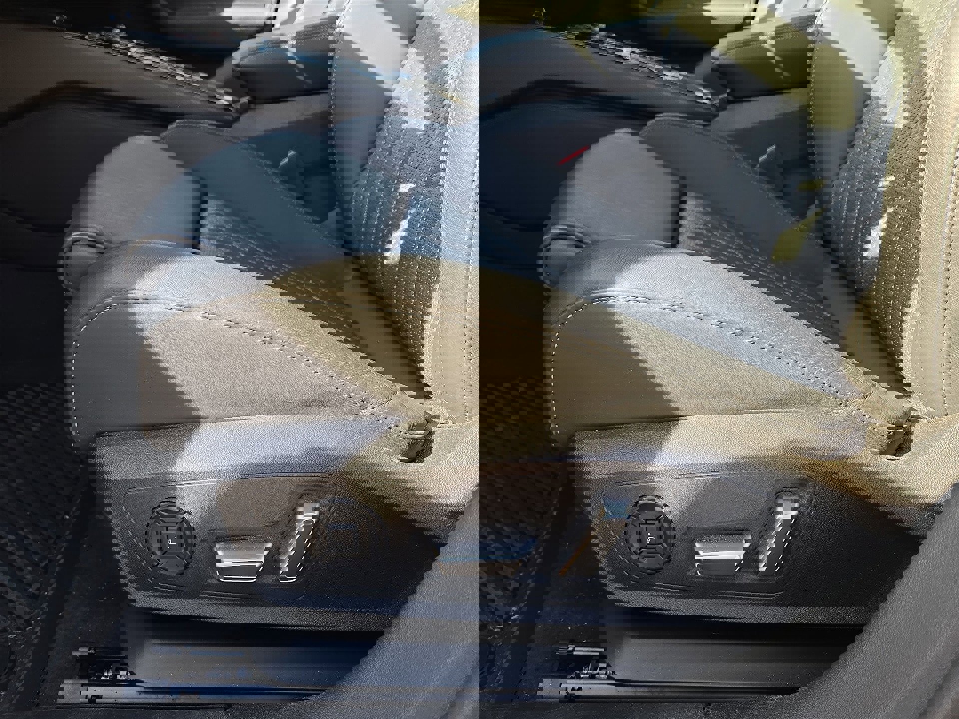 Used 2025 Audi S5 Prestige w/ Prestige Package image 17