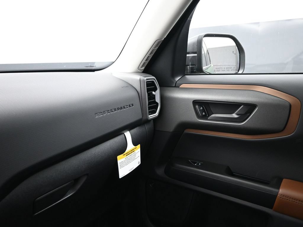 New 2025 Ford Bronco Sport Outer Banks w/ Sasquatch Outer Banks Package AWD/4WD image 8