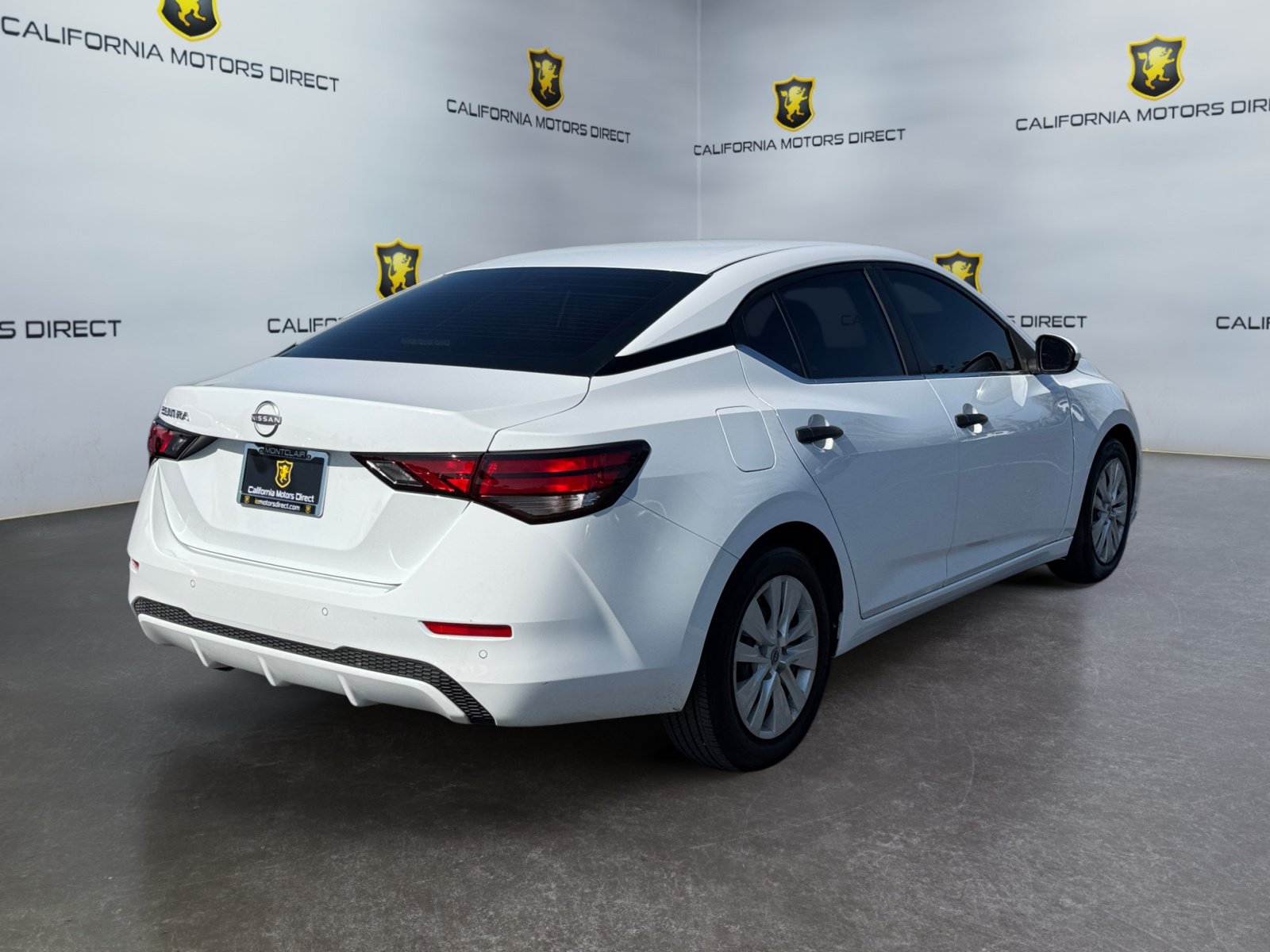 Used 2025 Nissan Sentra S FWD image 5