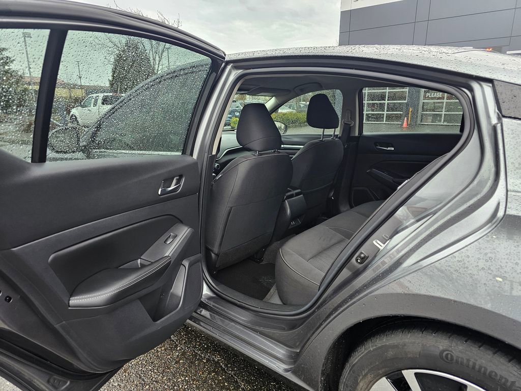 Used 2022 Nissan Altima 2.5 SV image 11