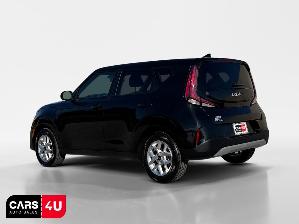 Used 2025 Kia Soul LX w/ LX Technology Package image 5