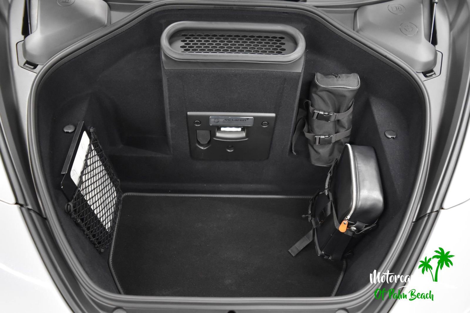 Used 2025 McLaren 750S image 43