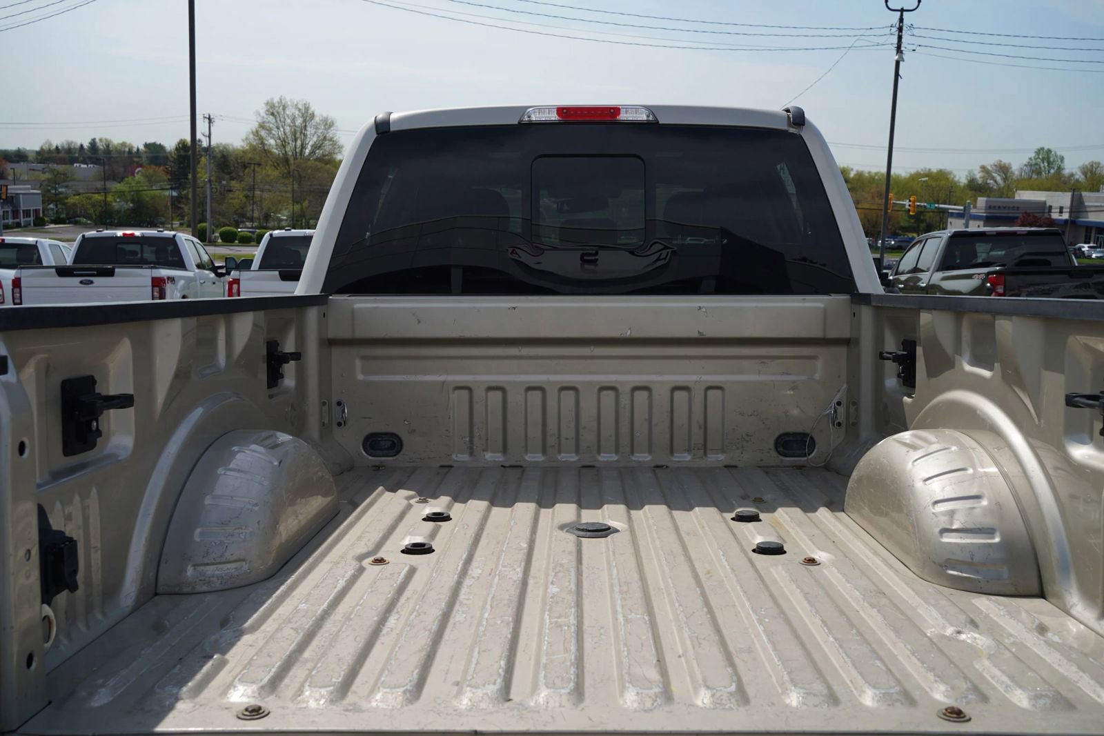 Used 2017 Ford F350 Lariat w/ Lariat Ultimate Package AWD/4WD image 25