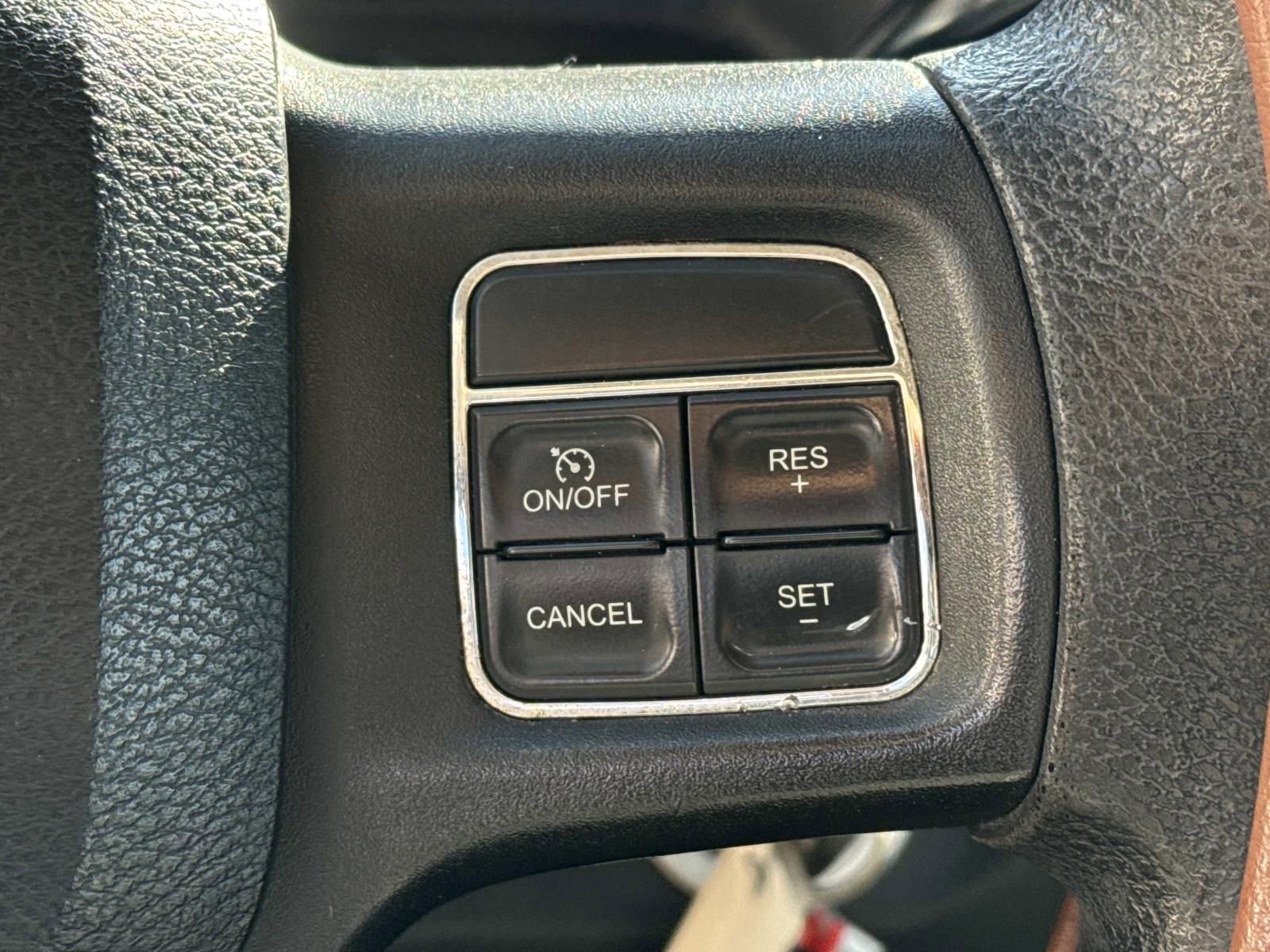 Used 2015 RAM 5500 Tradesman w/ Power & Remote Entry Group RWD image 29