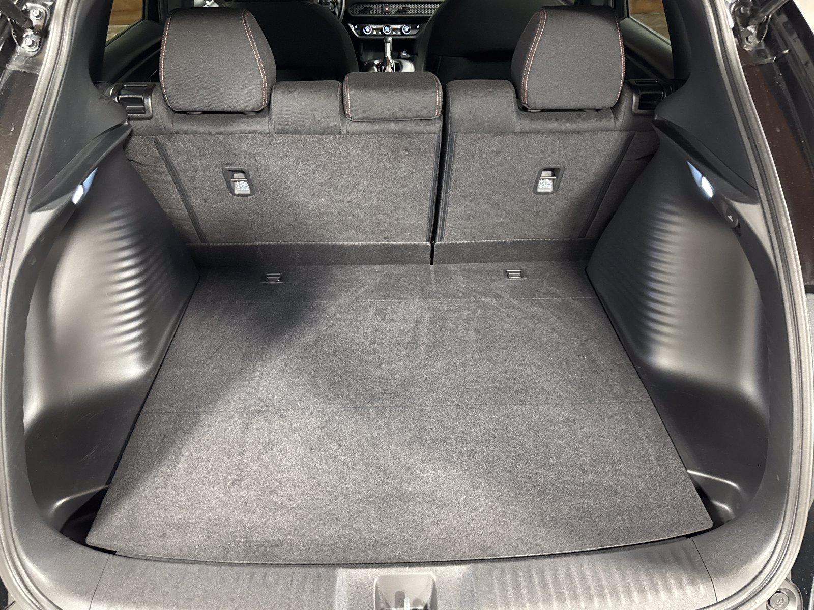 Used 2025 Honda HR-V Sport image 26