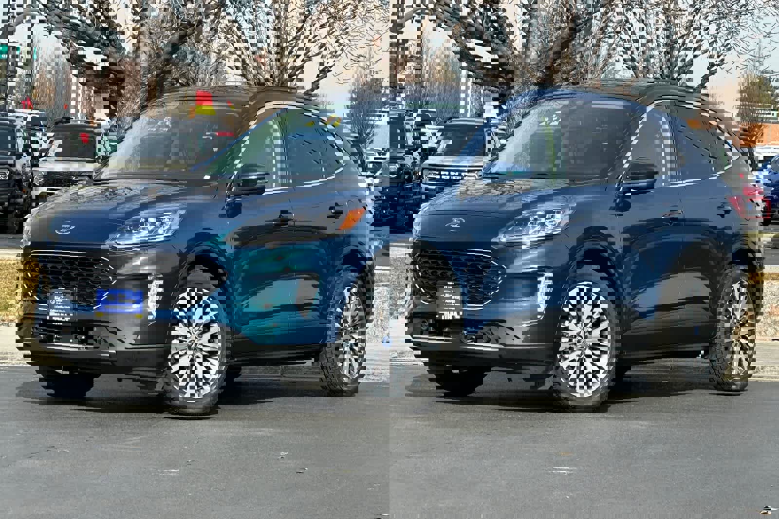 Used 2020 Ford Escape Titanium w/ Titanium Premium Package 2.0 image 1