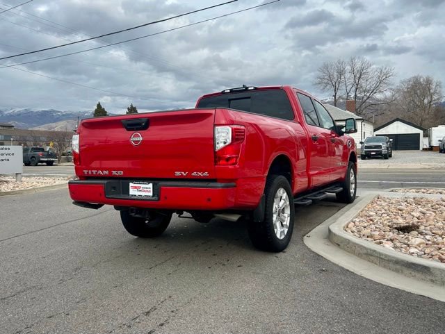 Used 2024 Nissan Titan SV w/ SV Convenience Package image 4