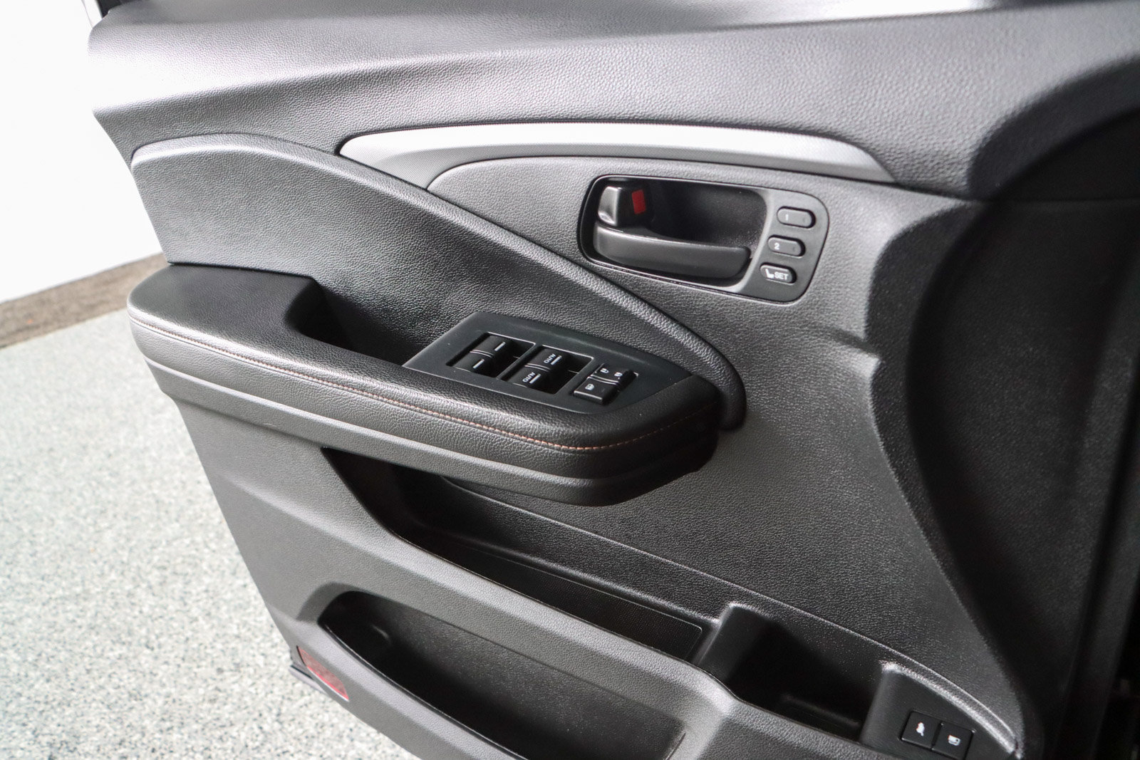Used 2023 Honda Passport TrailSport image 23