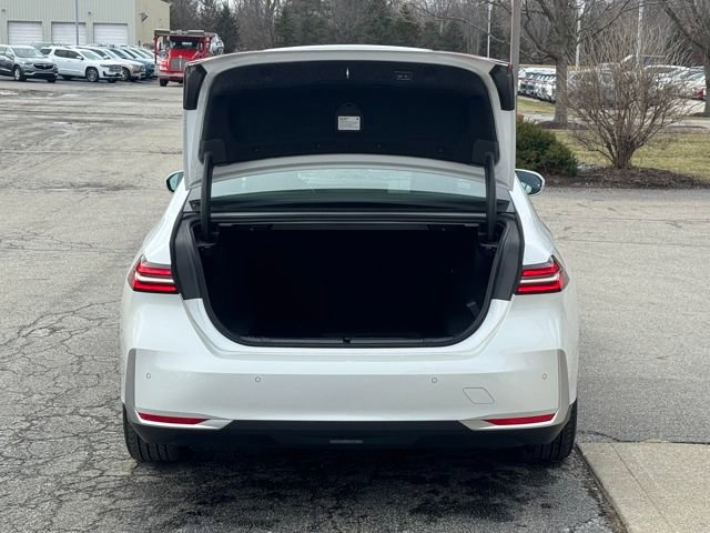 Certified 2025 BMW 530i xDrive 530i xDrive w/ Premium Package image 29