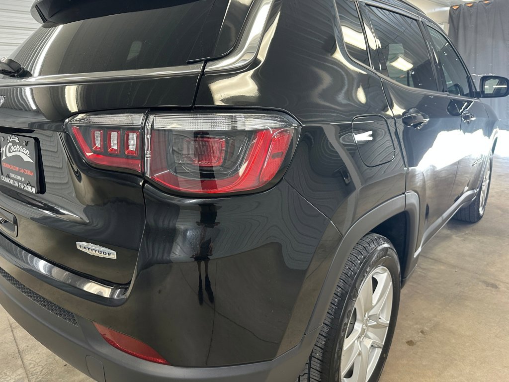 Used 2022 Jeep Compass Latitude w/ Convenience Group image 25