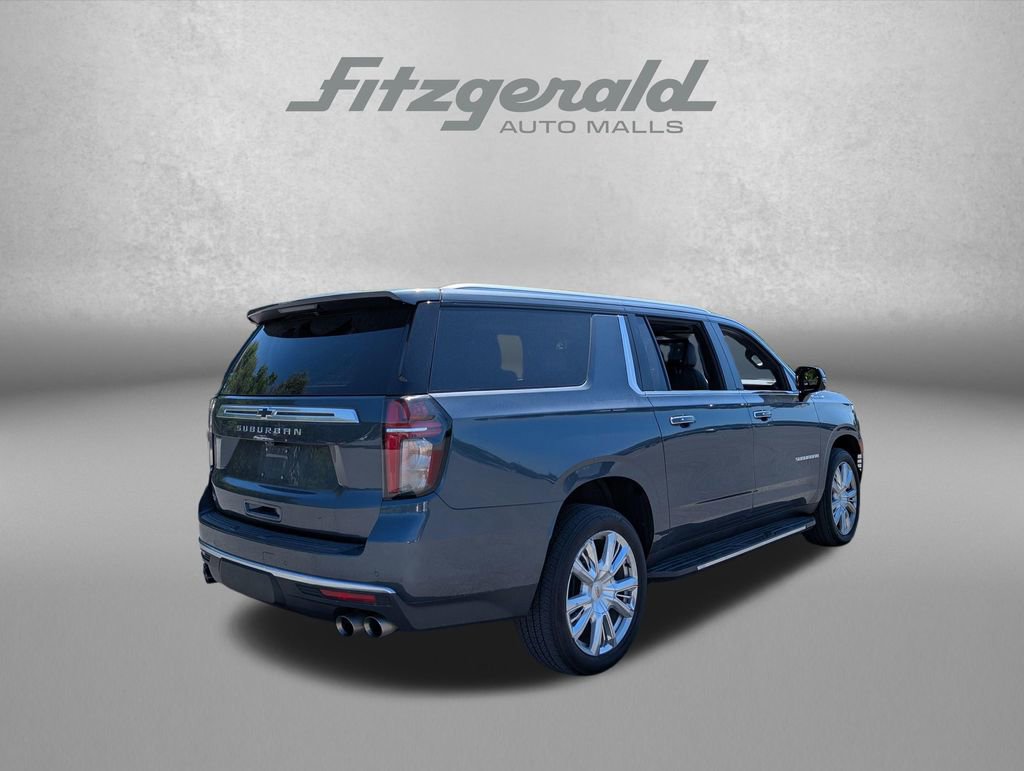 Used 2021 Chevrolet Suburban High Country AWD/4WD image 8