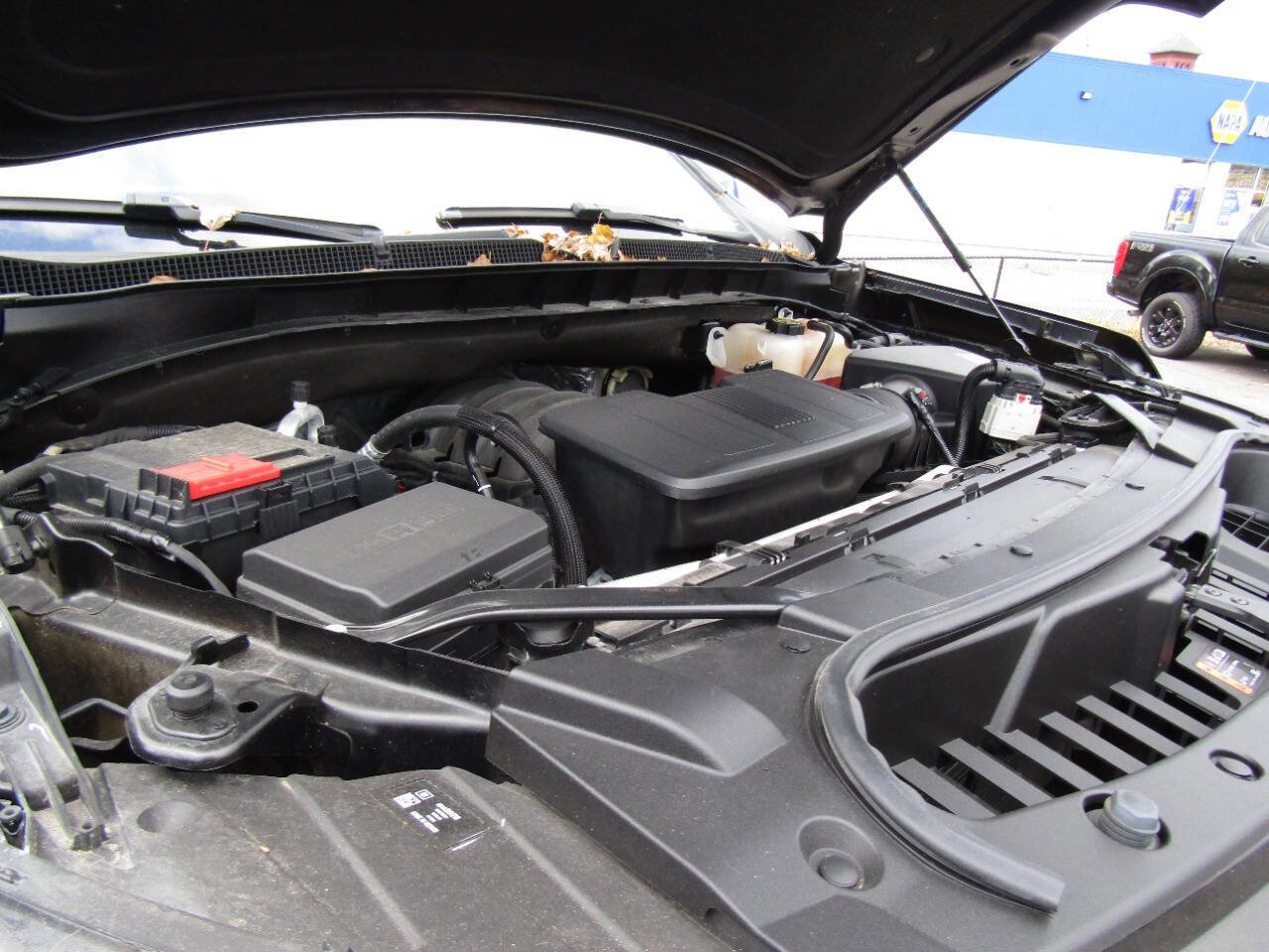 Used 2021 Chevrolet Tahoe RST AWD/4WD image 35