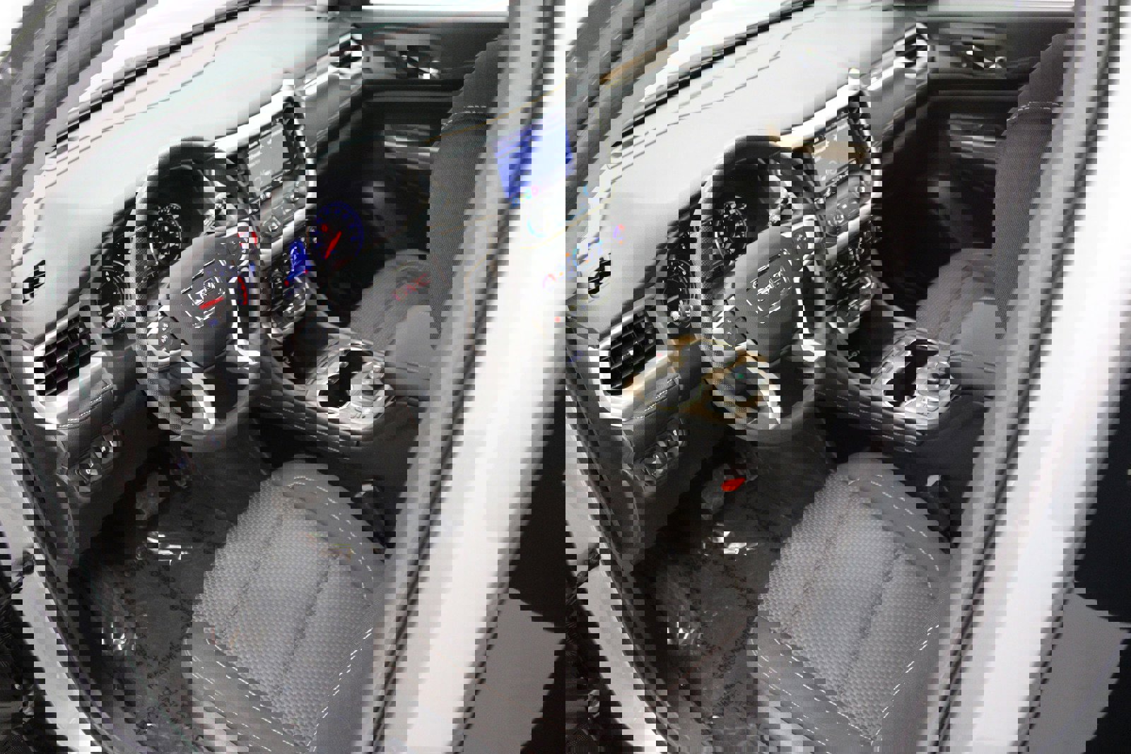 Used 2023 GMC Acadia SLE w/ Driver Convenience Package image 17