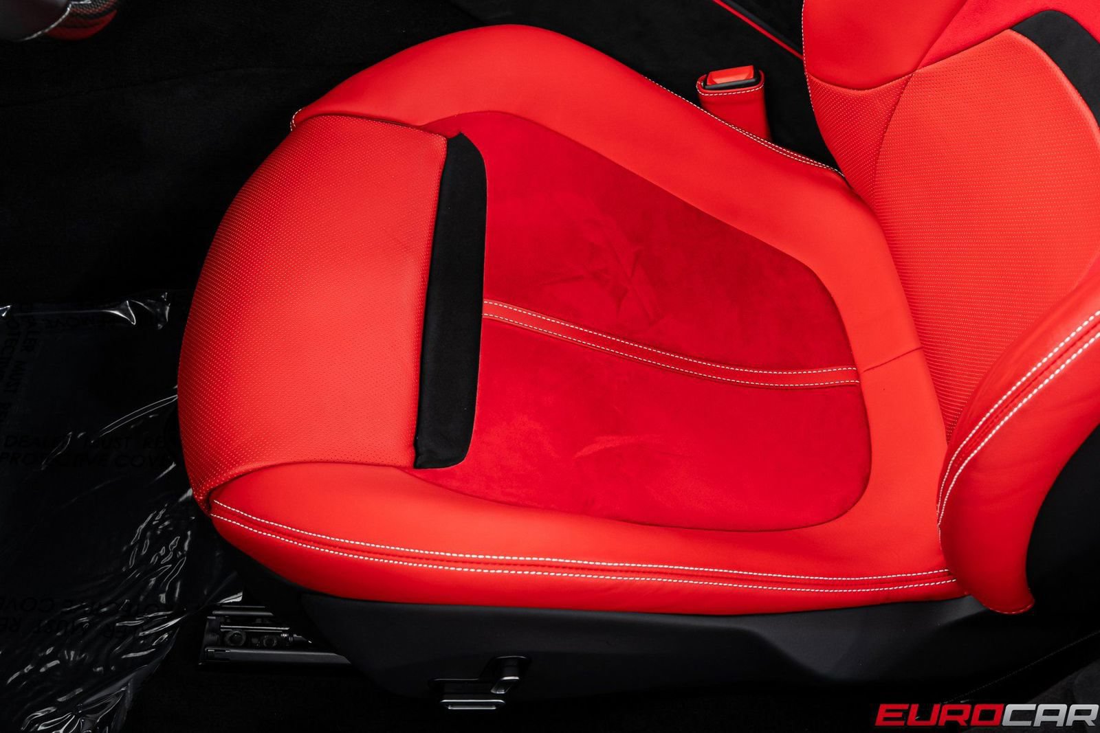 Used 2025 Ferrari Roma Spider RWD image 42