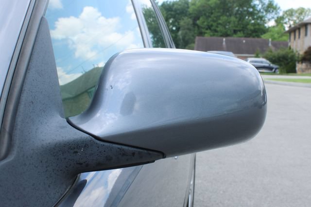 Used 2008 Saab 9-3 2.0T w/ Moonroof Package FWD image 7