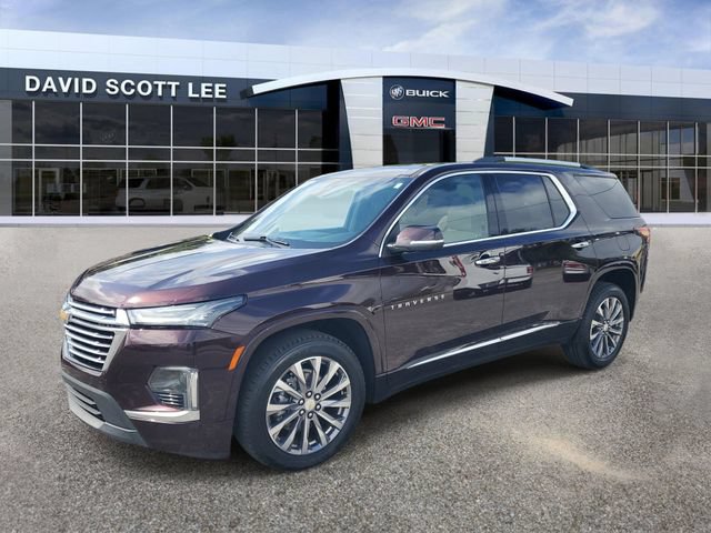 Used 2023 Chevrolet Traverse Premier w/ LPO, Cargo Package FWD image 2