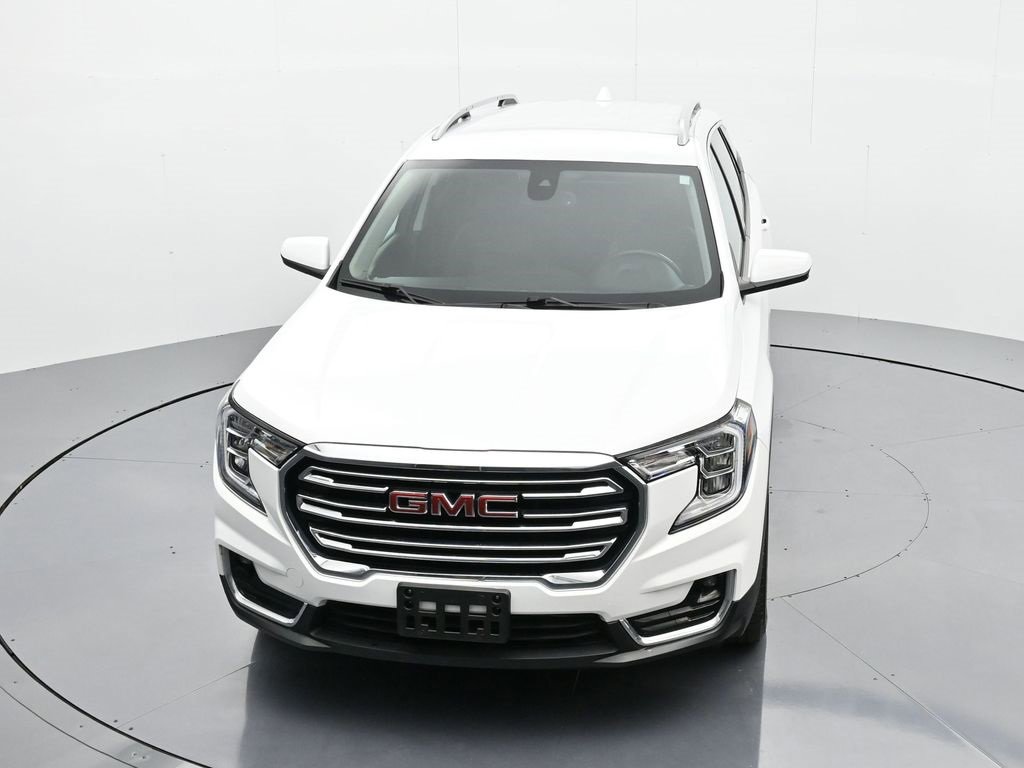 Used 2024 GMC Terrain SLT image 26