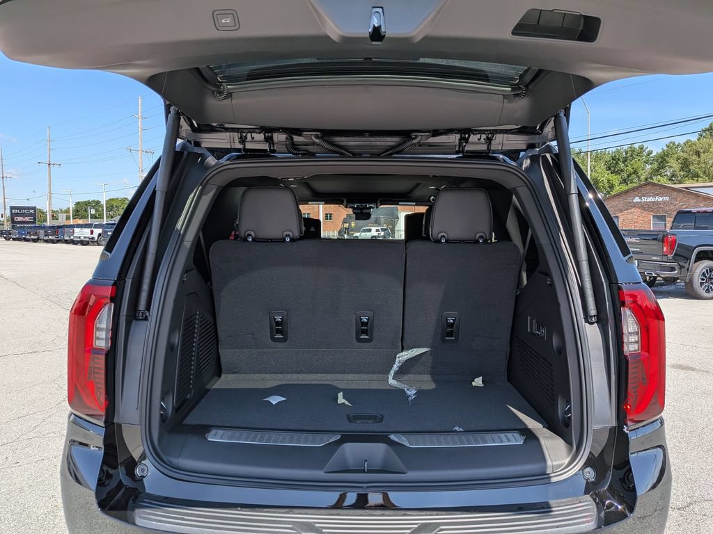 New 2026 GMC Yukon Denali Ultimate AWD/4WD image 29
