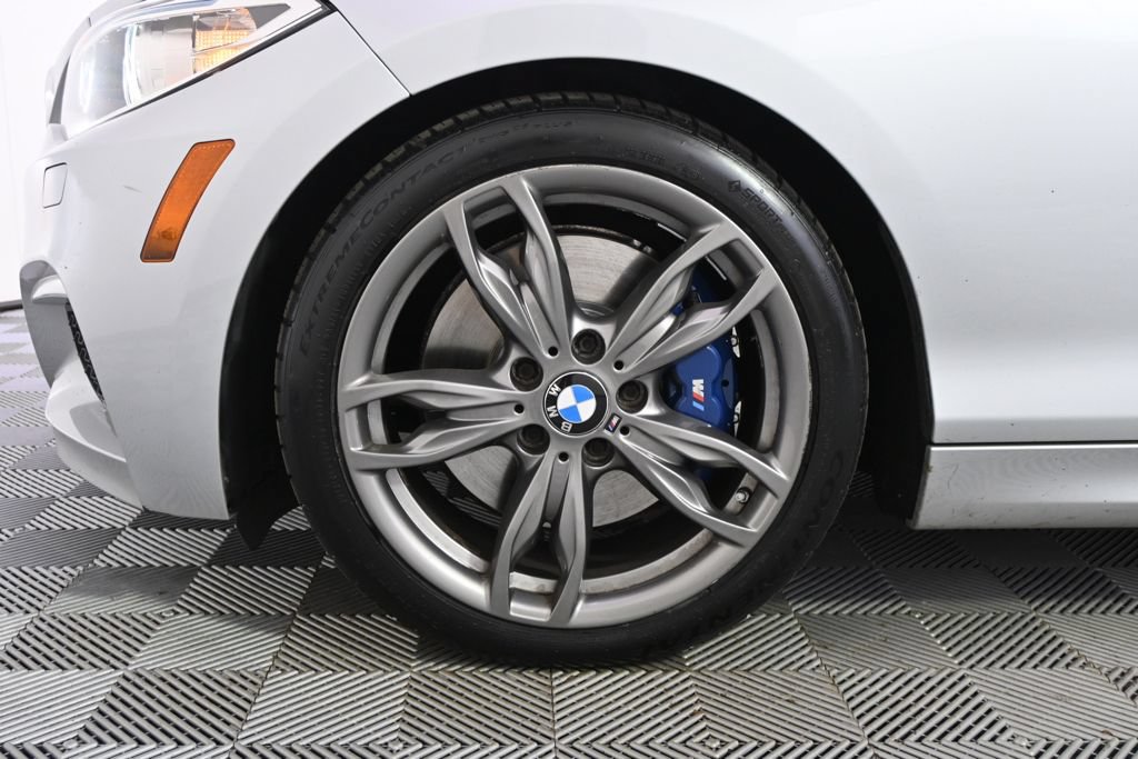 Used 2016 BMW M235i xDrive Convertible AWD/4WD image 24