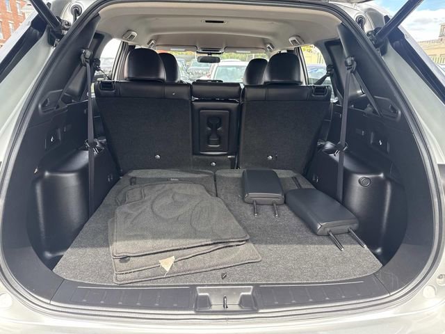 Used 2024 Mitsubishi Outlander SE Black Edition image 9