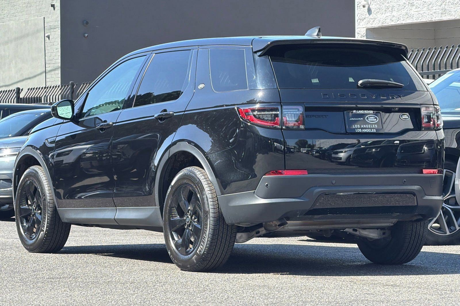 Used 2023 Land Rover Discovery Sport S AWD/4WD image 3