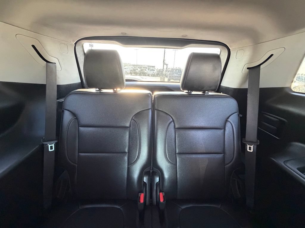 Used 2020 GMC Acadia SLT w/ Trailering Package FWD image 31