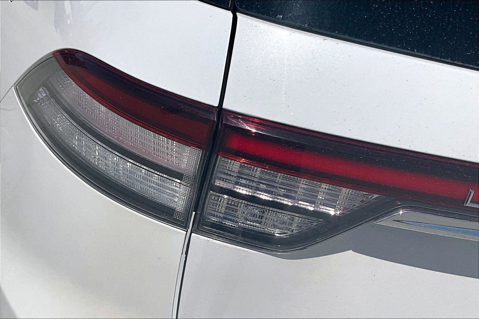 Used 2021 Lincoln Aviator Reserve w/ Equipment Group 208A image 31