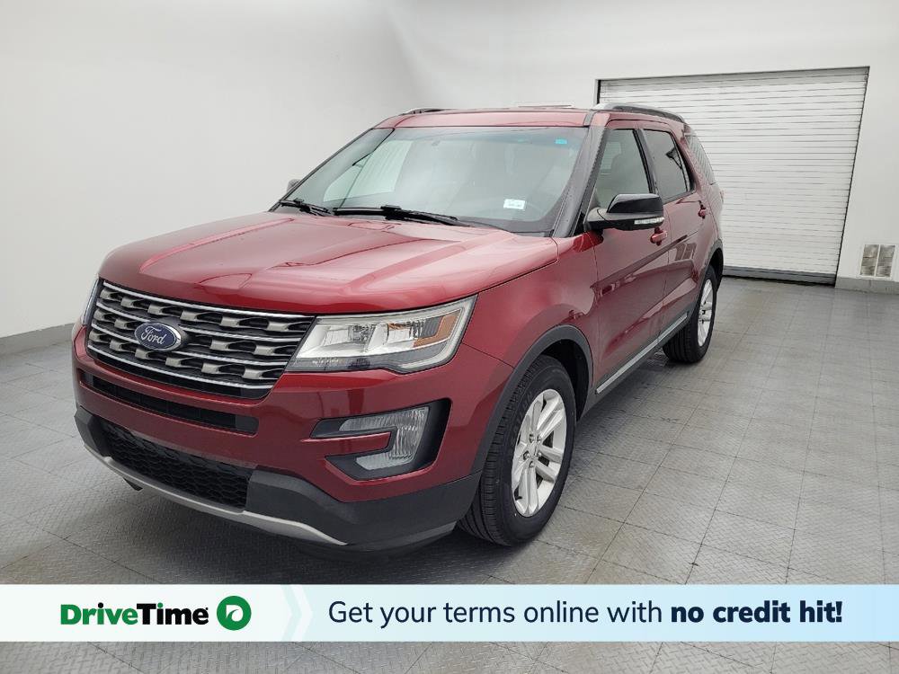 Used 2017 Ford Explorer XLT w/ Equipment Group 201A FWD image 1