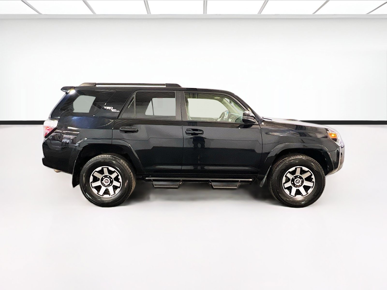 Used 2022 Toyota 4Runner TRD Off-Road AWD/4WD image 23