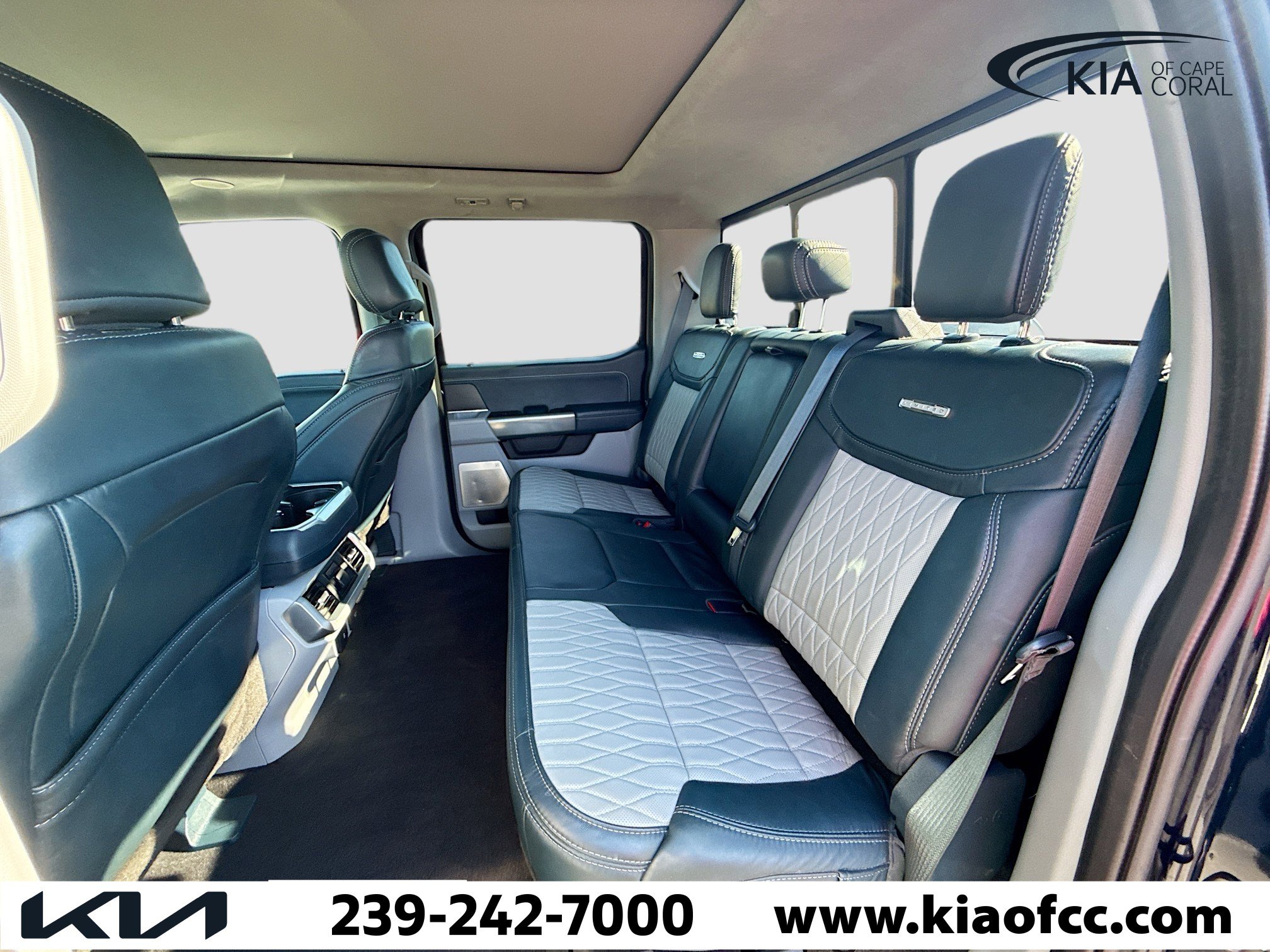 Used 2023 Ford F150 Limited image 20