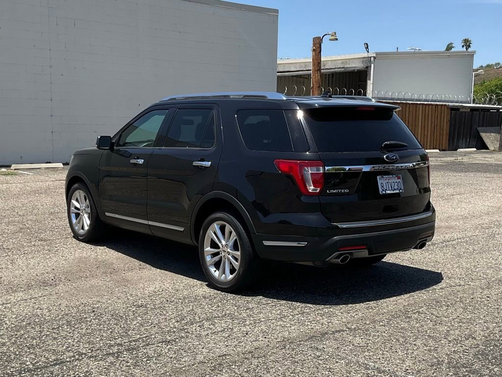 Used 2019 Ford Explorer Limited w/ Class III Trailer Tow Package FWD image 4