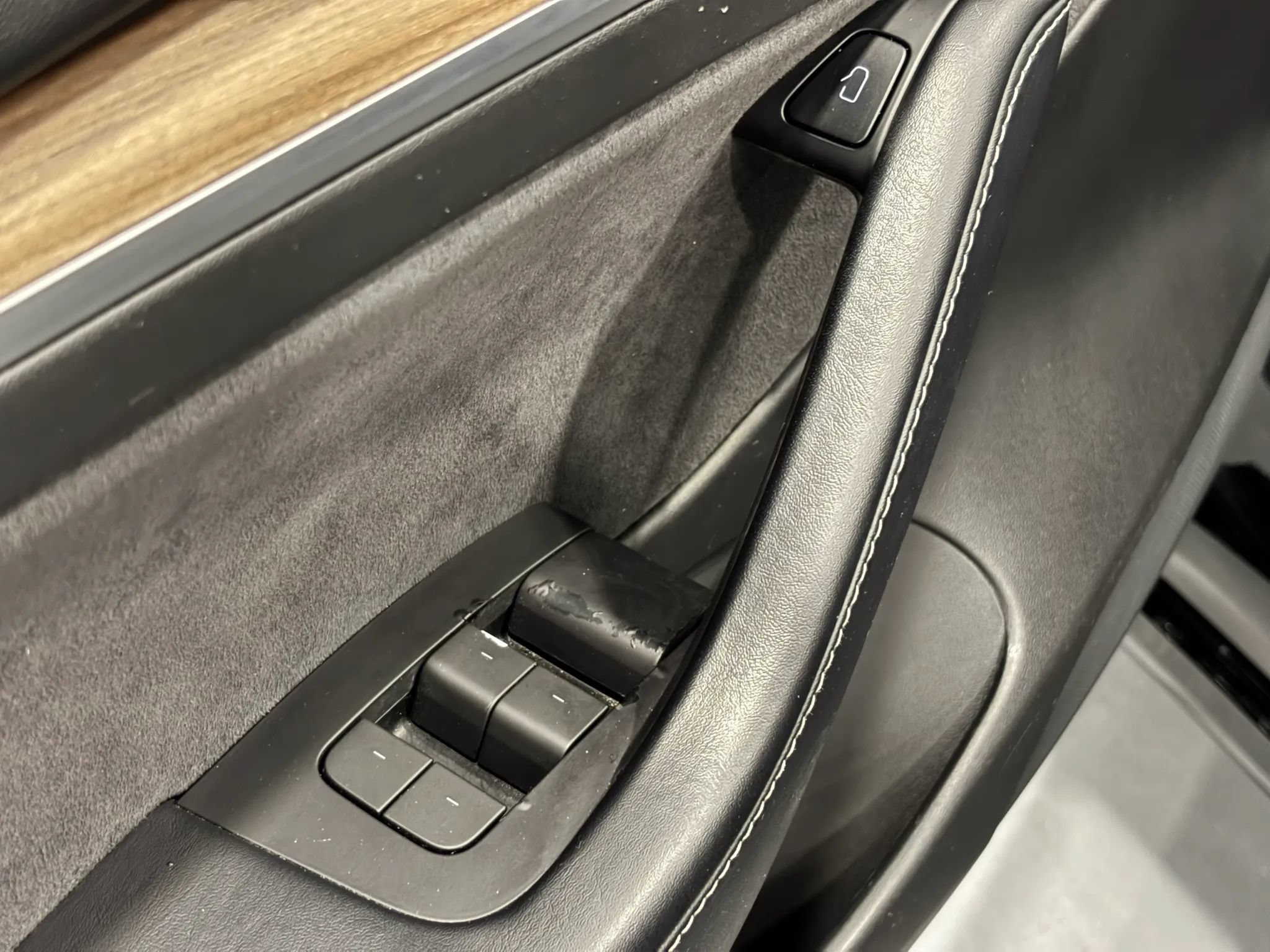 Used 2021 Tesla Model 3 Standard Range RWD image 35