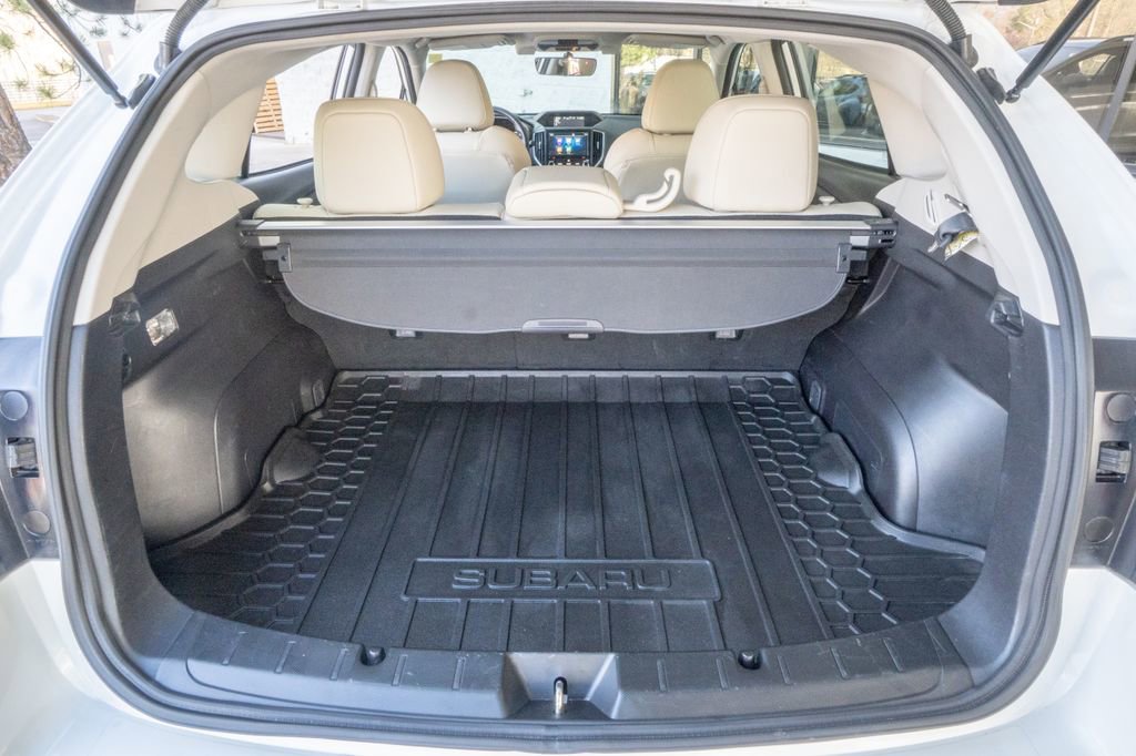 Used 2017 Subaru Impreza 2.0i Limited w/ Moonroof/BSD & Rcta/Eyesight image 19