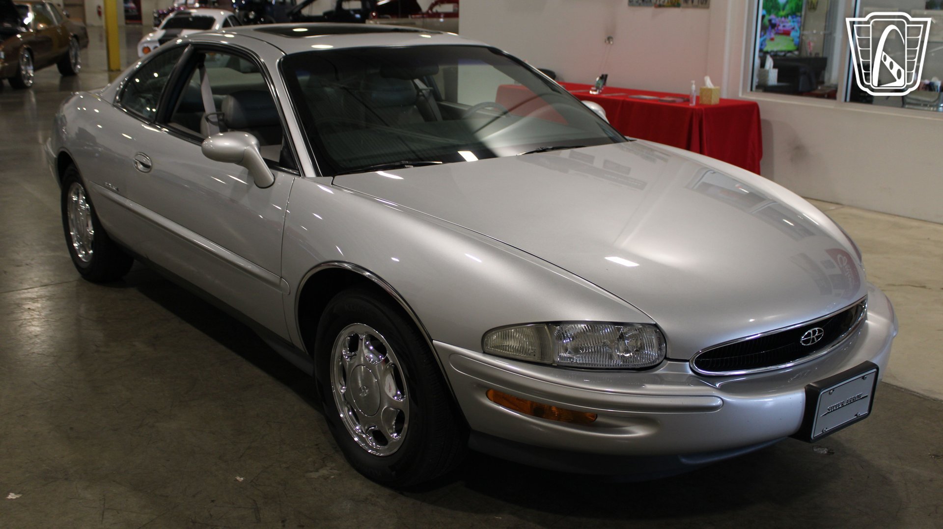 Used 1999 Buick Riviera Supercharged Coupe FWD image 34