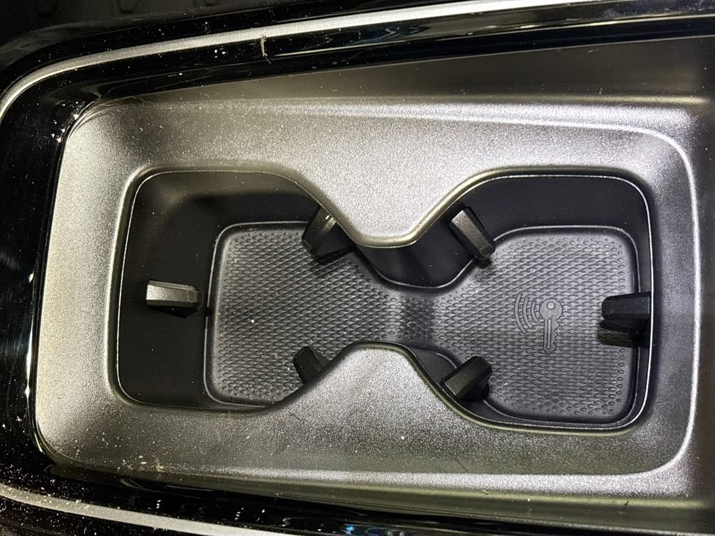 Certified 2023 Volkswagen ID.4 Pro S AWD/4WD image 16