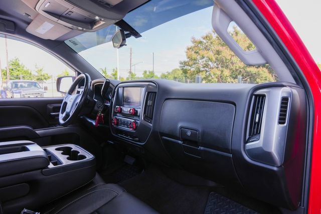 Used 2018 Chevrolet Silverado 1500 LT AWD/4WD image 32