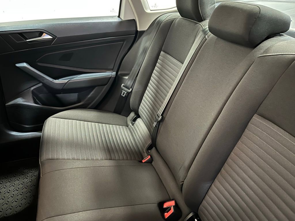 Used 2023 Volkswagen Jetta S image 15