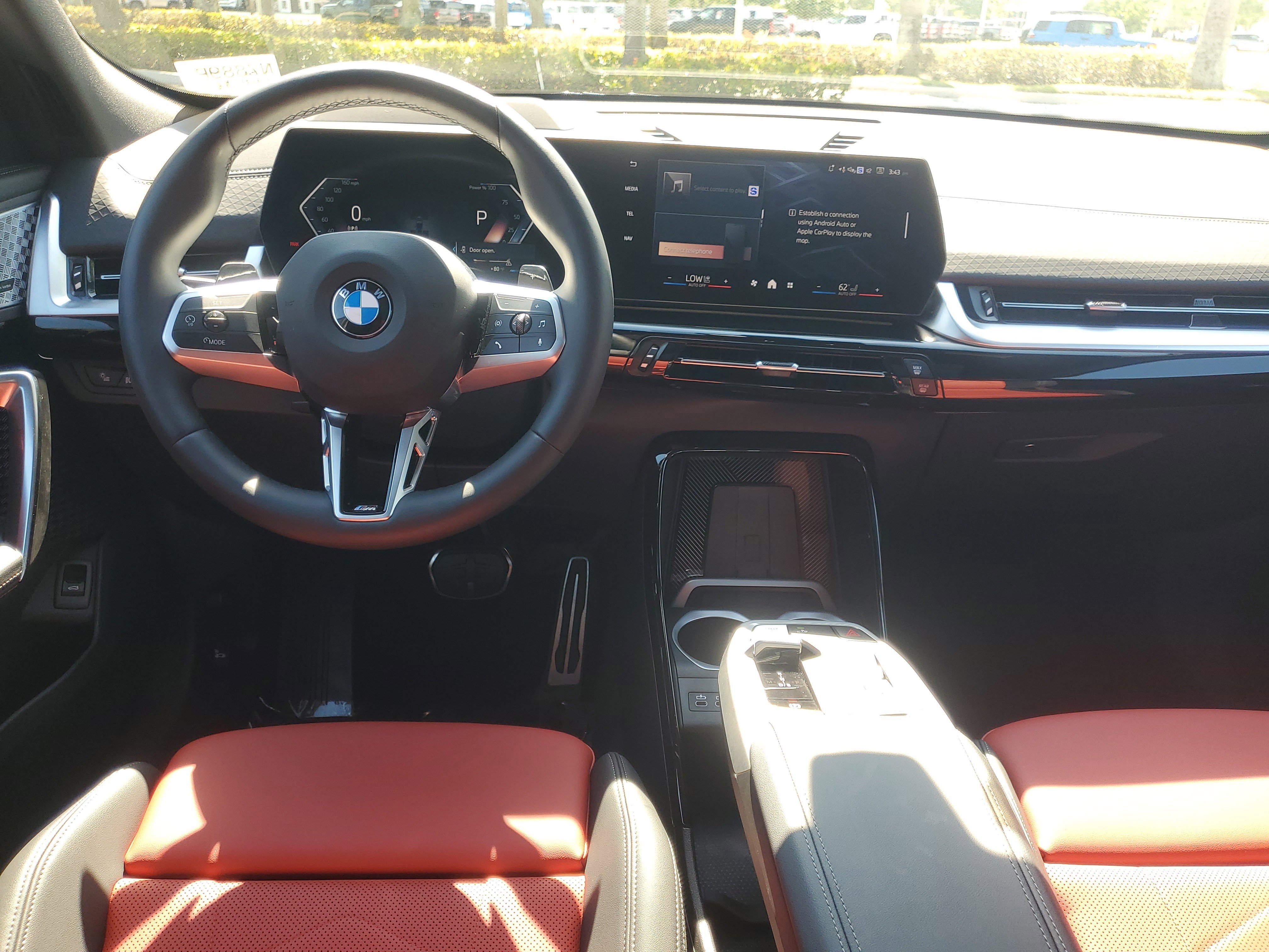 Used 2025 BMW X2 xDrive28i w/ Premium Package image 14